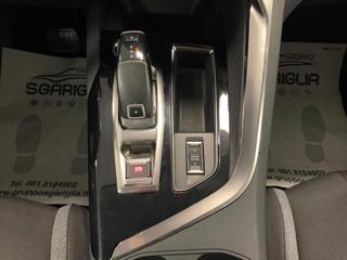 PEUGEOT 3008 usata, con Volante in pelle