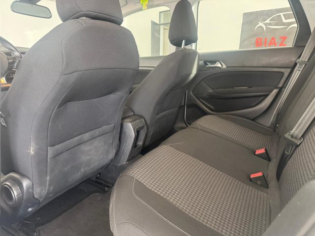 PEUGEOT 308 usata, con Controllo automatico clima