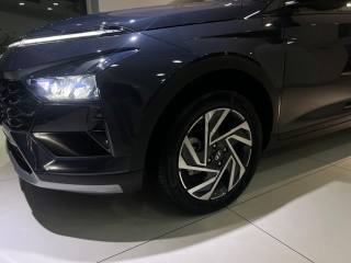 HYUNDAI Bayon usata, con Boardcomputer