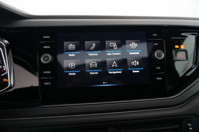 VOLKSWAGEN Taigo usata, con Touch screen