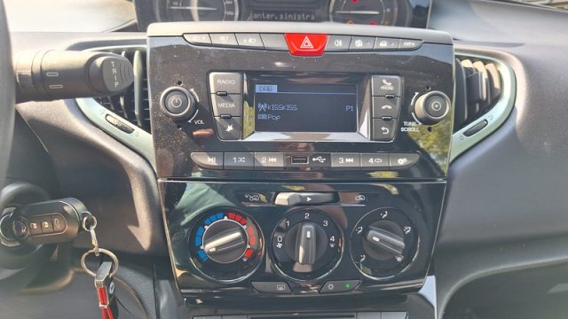 LANCIA Ypsilon usata, con Airbag testa