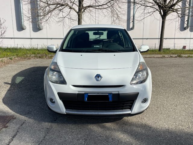 RENAULT Clio usata, con Airbag