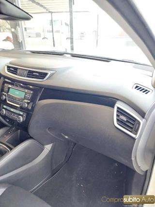 NISSAN Qashqai usata, con Specchietti laterali elettrici
