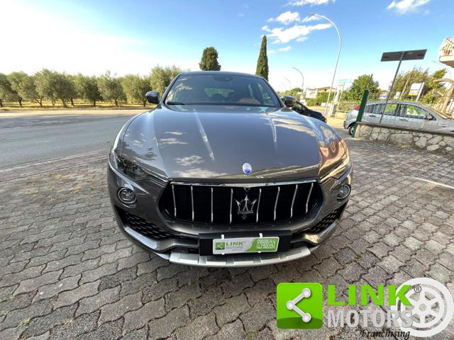 MASERATI Levante usata, con Volante multifunzione