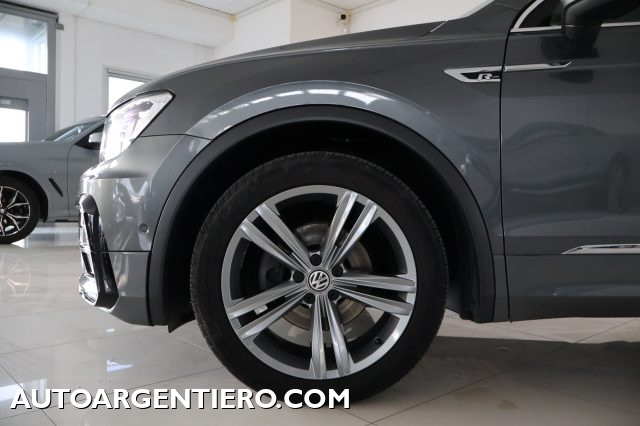 VOLKSWAGEN Tiguan usata, con Sound system