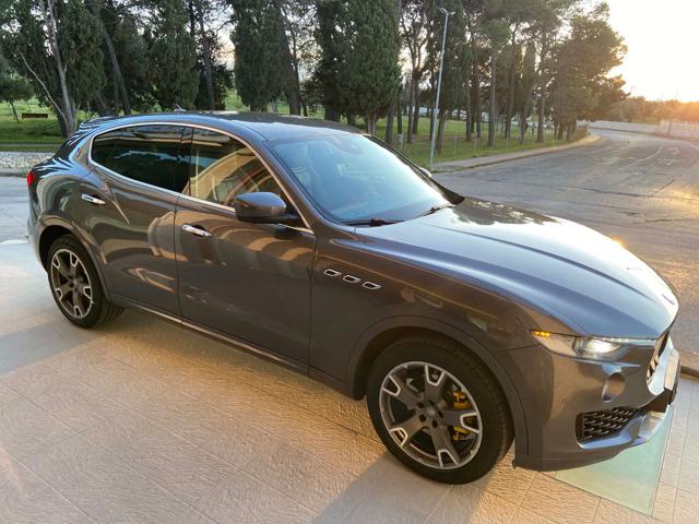 MASERATI Levante usata, con Airbag laterali