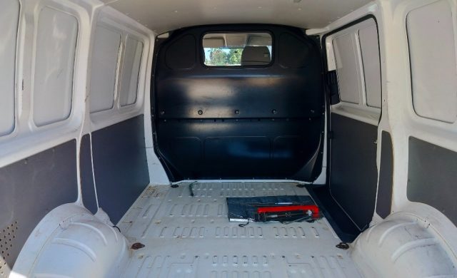 VOLKSWAGEN Transporter usata 17