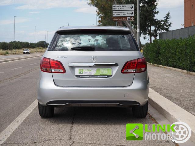 MERCEDES-BENZ B 180 usata, con Sedile posteriore sdoppiato