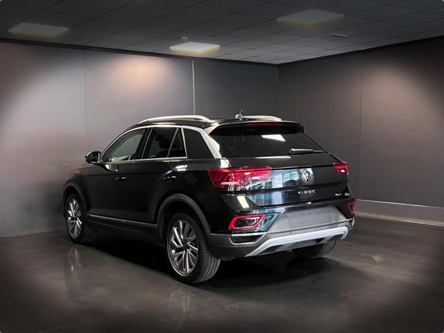 VOLKSWAGEN T-Roc usata, con Autoradio