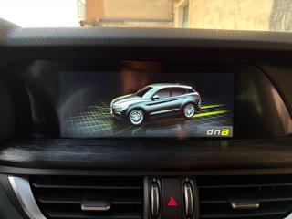ALFA ROMEO Stelvio usata, con Fari LED