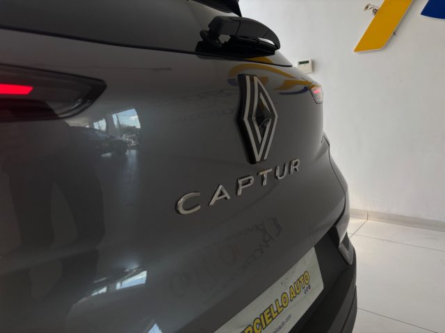 RENAULT Captur usata, con Volante multifunzione
