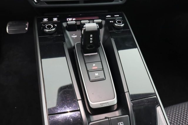 PORSCHE 911 usata 16