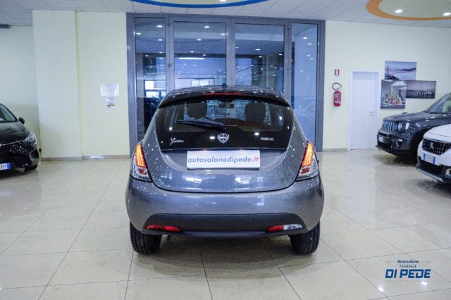 LANCIA Ypsilon usata, con Chiusura centralizzata