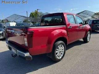 ISUZU D-Max usata, con Autoradio