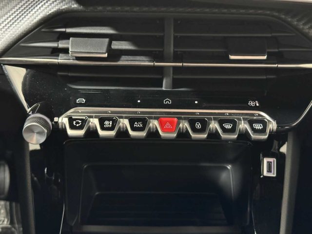 PEUGEOT 2008 usata, con Sensore di pioggia