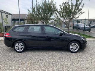 PEUGEOT 308 usata, con Boardcomputer