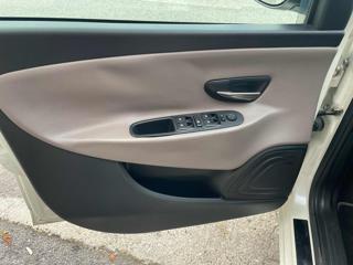 LANCIA Ypsilon usata, con Interni in pelle