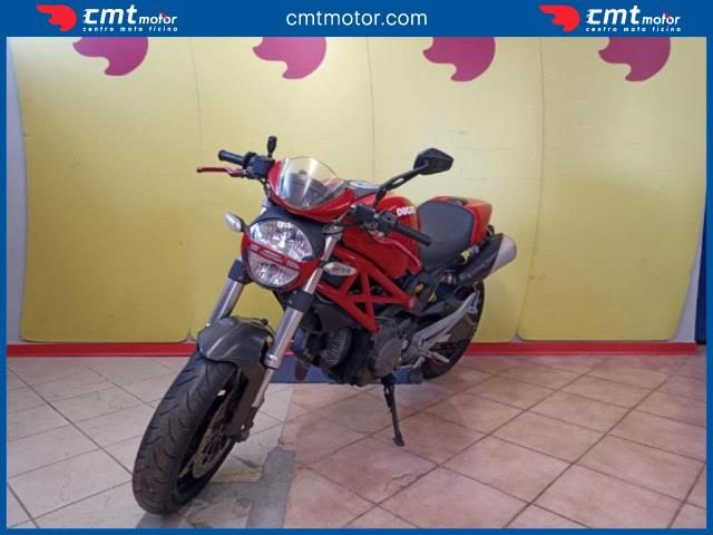 DUCATI Monster 696 usata 1
