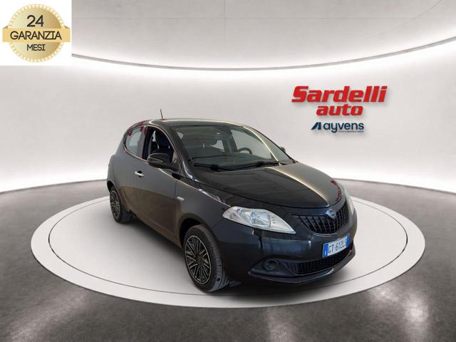 LANCIA Ypsilon usata, con Airbag