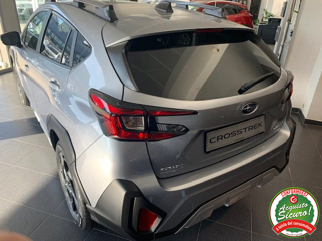 SUBARU Crosstrek usata, con Autoradio