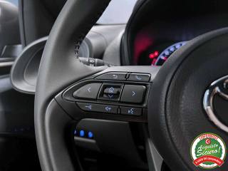 TOYOTA Aygo X usata 12