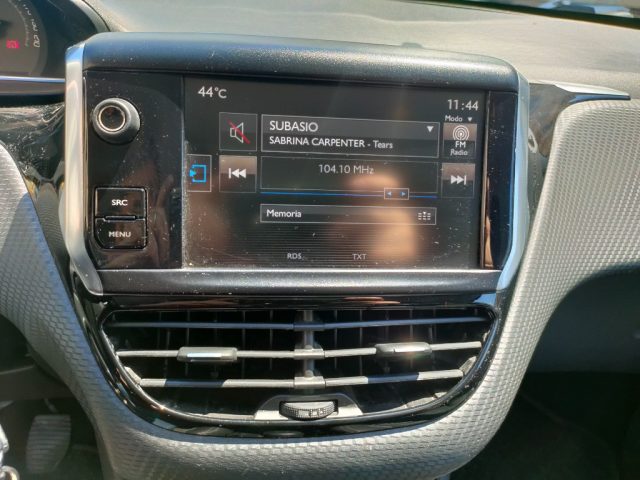 PEUGEOT 2008 usata, con Cruise Control