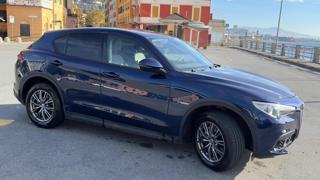 ALFA ROMEO Stelvio usata, con Alzacristalli elettrici