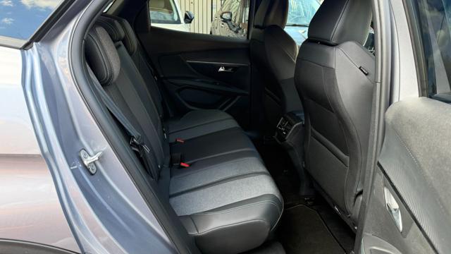 PEUGEOT 3008 usata, con Interni in pelle