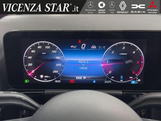 MERCEDES-BENZ GLA 200 usata, con Controllo automatico clima