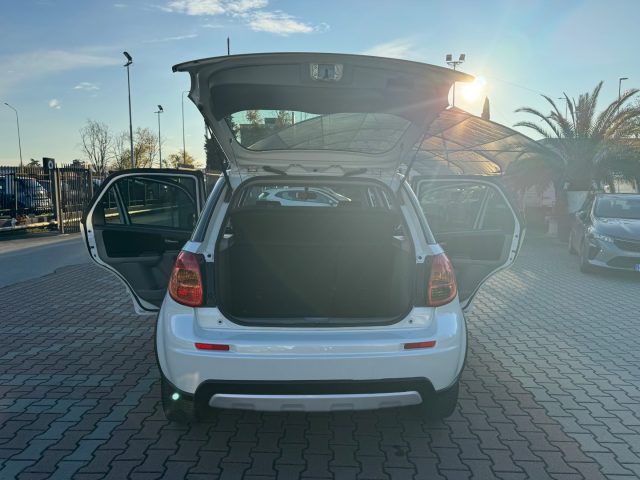 SUZUKI SX4 usata, con Lettore CD