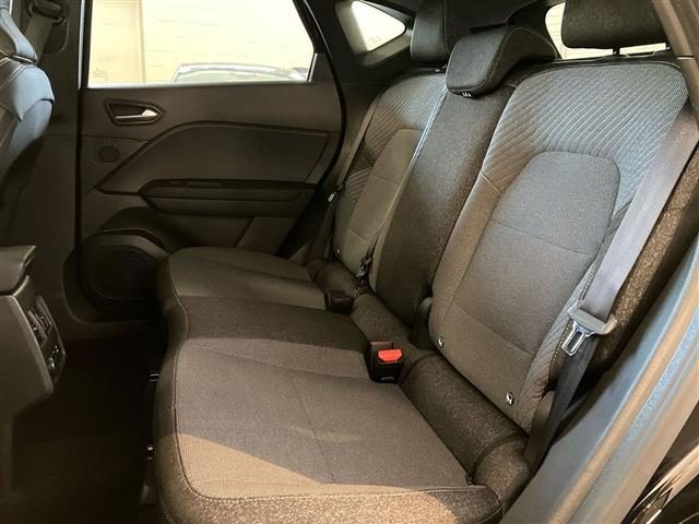 RENAULT Captur usata, con Sistema di navigazione