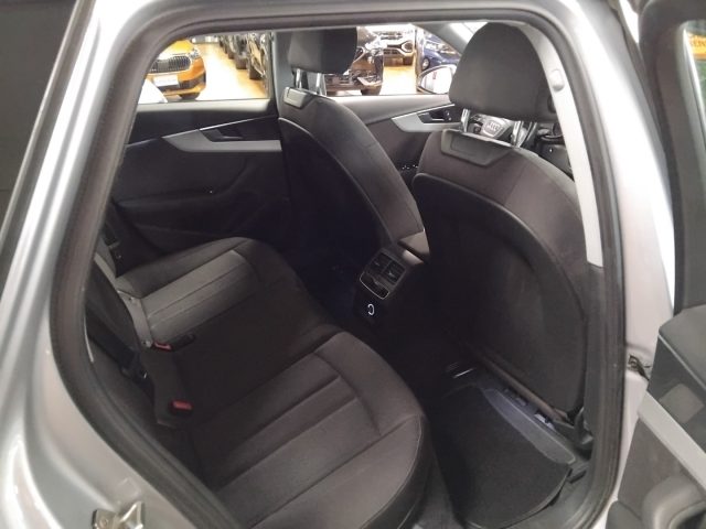 AUDI A4 usata, con Fendinebbia