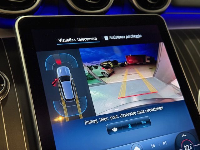 MERCEDES-BENZ C 220 usata, con Sedili riscaldati