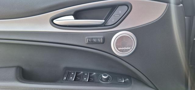 ALFA ROMEO Stelvio usata, con Climatizzatore