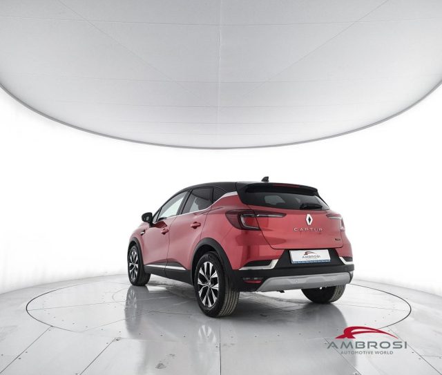 RENAULT Captur usata 3