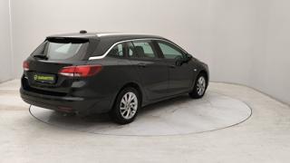 OPEL Astra usata, con Alzacristalli elettrici