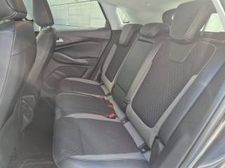 OPEL Grandland X usata, con Fendinebbia