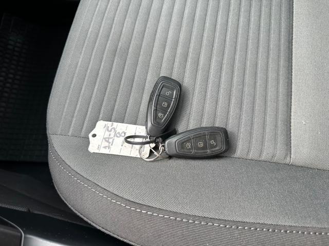 FORD C-Max usata, con USB