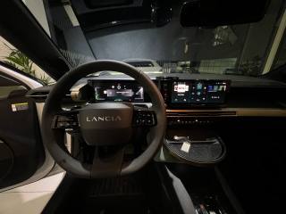 LANCIA Ypsilon usata, con Fari LED