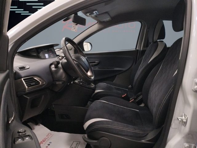 LANCIA Ypsilon usata 12