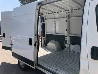 PEUGEOT Boxer usata, con Servosterzo