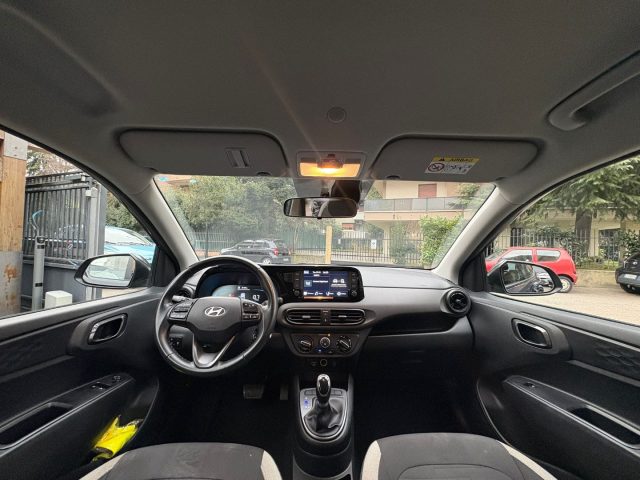 HYUNDAI i10 usata, con Autoradio