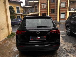 VOLKSWAGEN Tiguan usata, con Cerchi in lega