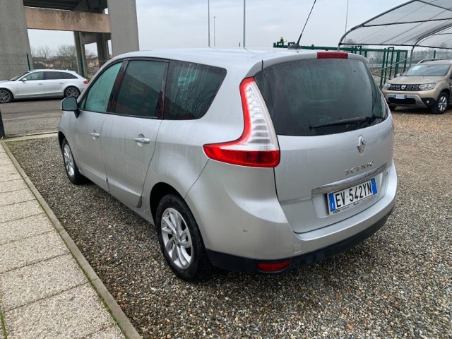 RENAULT Scenic usata, con Boardcomputer