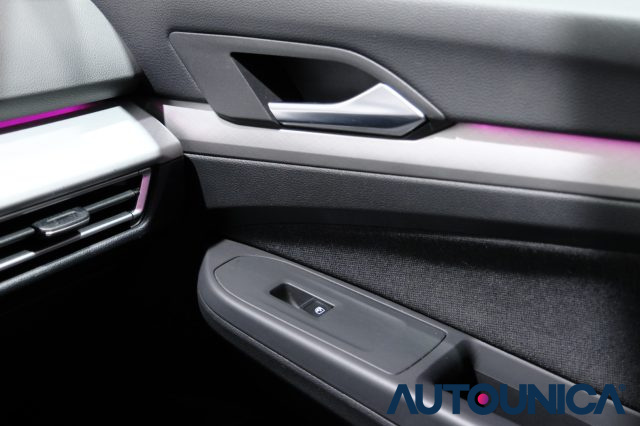 VOLKSWAGEN Golf Variant usata, con Frenata d