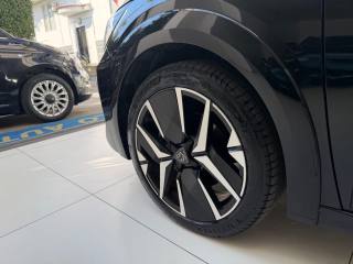 PEUGEOT 208 usata, con Riconoscimento dei segnali stradali