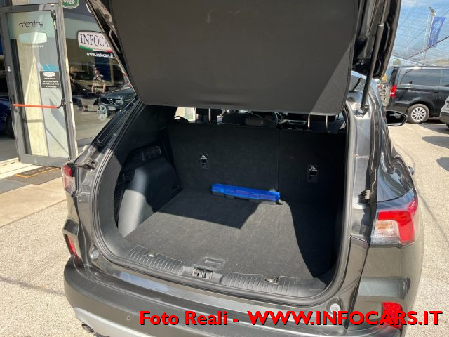 FORD Kuga usata, con Bracciolo