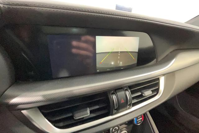 ALFA ROMEO Stelvio usata, con Park Distance Control