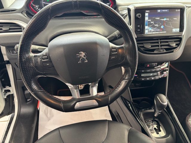 PEUGEOT 2008 usata, con Bluetooth