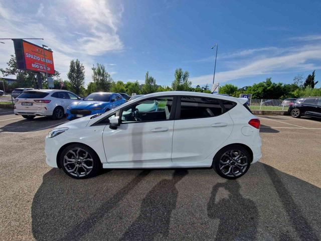 FORD Fiesta usata, con Autoradio